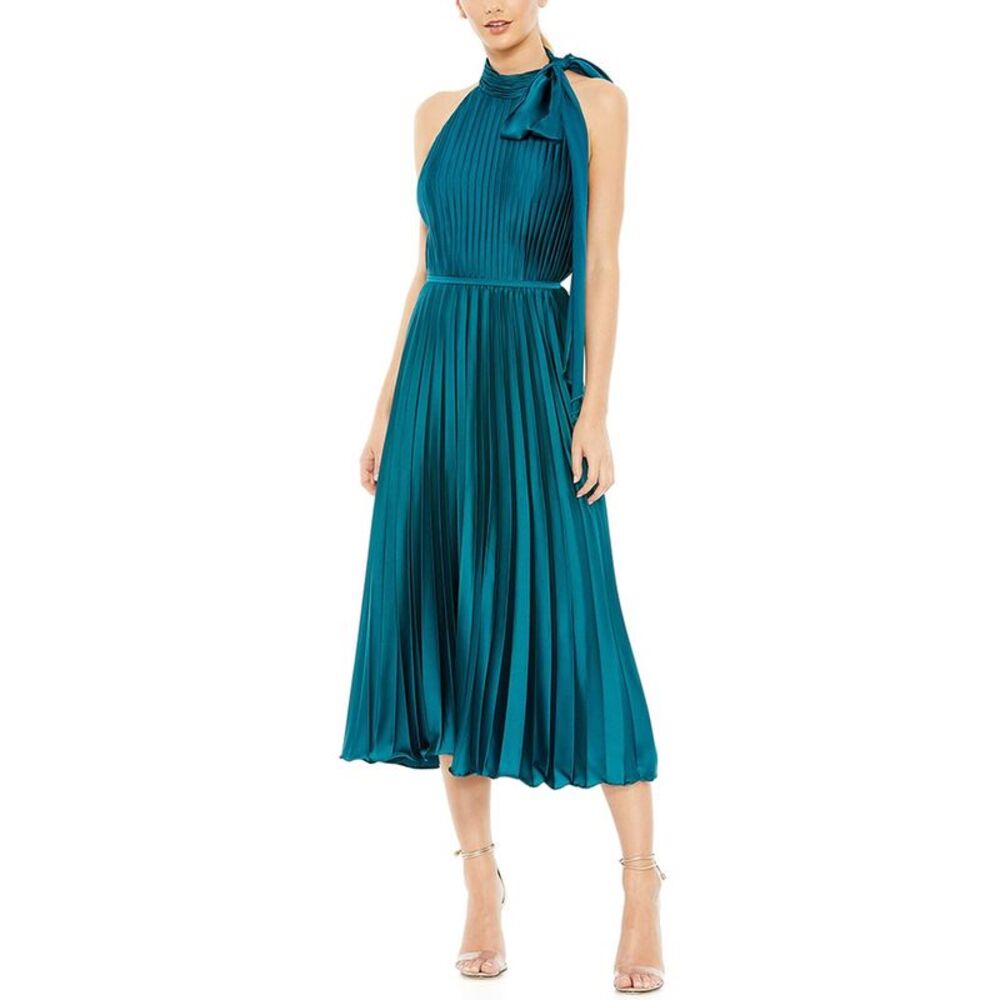 Mac Duggal Blue Mini Dress with Chic Design